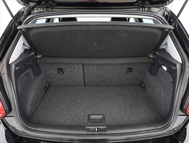 Volkswagen Polo (2014) 1.2 TSI - fotka 11 z 11