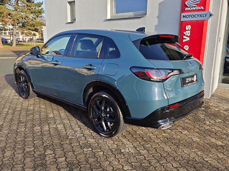 Honda ZR-V (2026) 2.0e:HEV 135kW Sport MR2027!!! - fotka 4 z 12