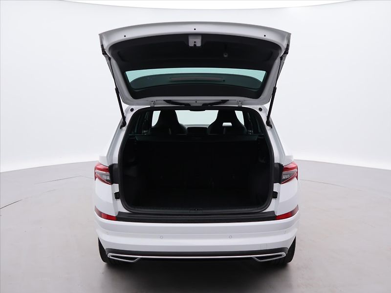 Škoda Kodiaq 2,0 TDI 110 kW Sportline DSG D - fotka 9 z 37