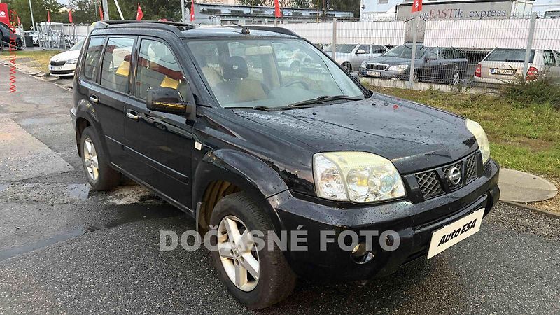 Nissan X-Trail (2004) 2.2.CDi 4x4, 2.maj,ČR, autoAC - fotka 1 z 3