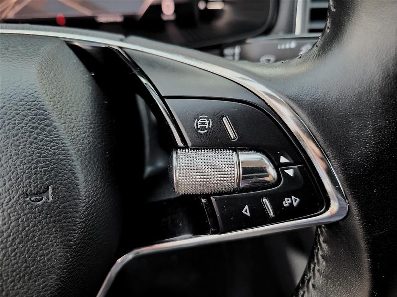 Škoda Karoq 1,0 Zálohováno !TSI,Style,TFT, - fotka 23 z 44