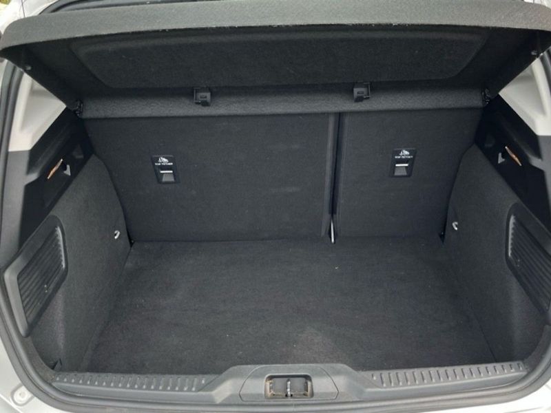 Ford Focus 1.0i,92KW, SERVISKA - fotka 7 z 14