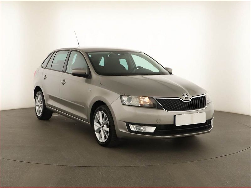 Škoda Rapid (2014) Spaceback 1.6 TDI, Automat - fotka 1 z 15