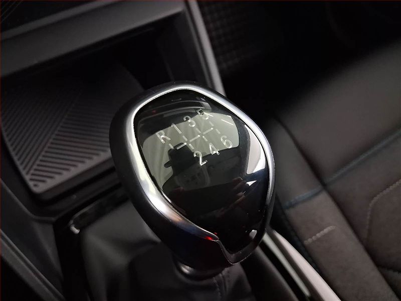 Citroën C4 (2024) 1.2 PureTech, Serv.kniha - fotka 13 z 16