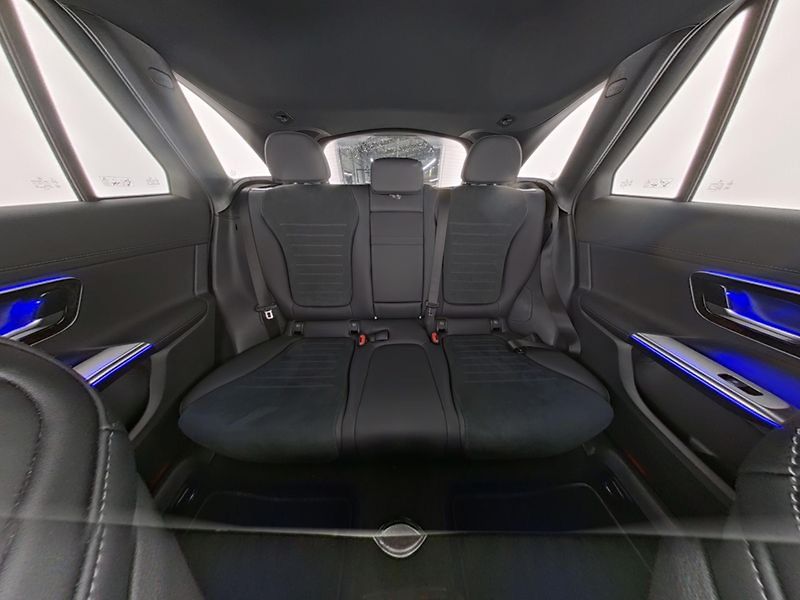 Mercedes-Benz GLC 220d AMG - fotka 6 z 8