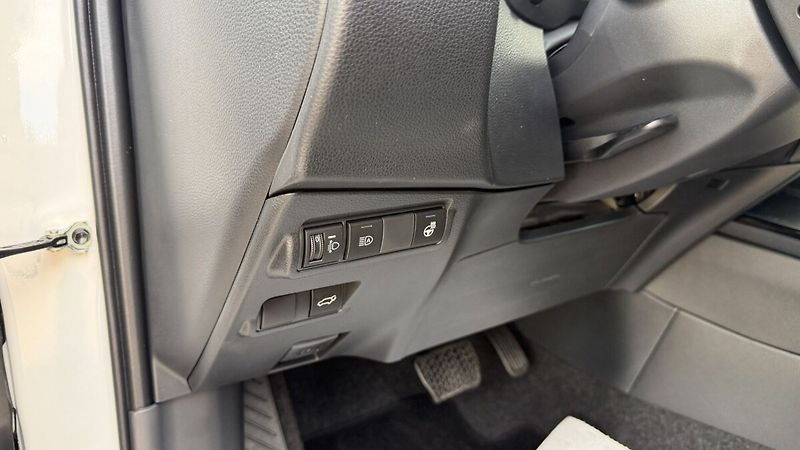 Toyota Corolla Cross 1.8. STYLE SKLADOVÝ VŮZ - fotka 15 z 26