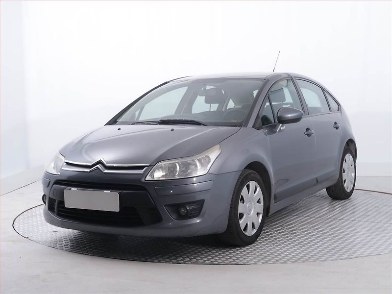 Citroën C4 (2010) 1.4 16V, po STK, levný provoz - fotka 2 z 15