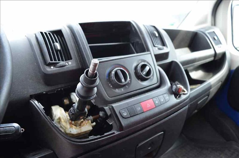 Fiat Ducato (2013) MAXI 180 MULTIJET - fotka 15 z 21