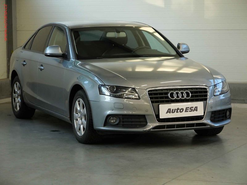 Audi A4 (2008) 1.8 TFSi, ČR, AC, park.asist - fotografie inzerátu