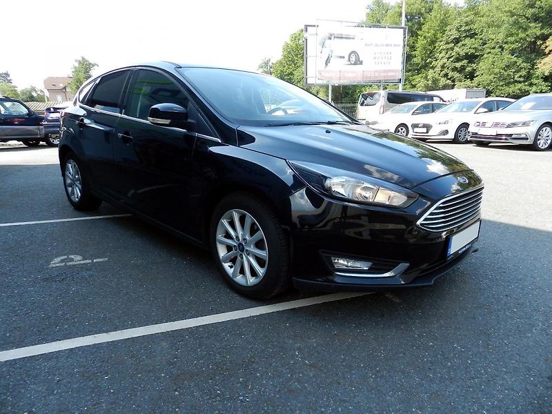 Ford Focus 1.0 EcoBoost 92 kW - fotka 5 z 13