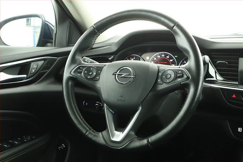 Opel Insignia (2017) 1.5 Turbo, Automat, Kůže, Navi - fotka 8 z 18