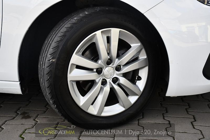 Peugeot 308 1,5HDi ČR ACTIVE CARPLAY - fotka 42 z 46