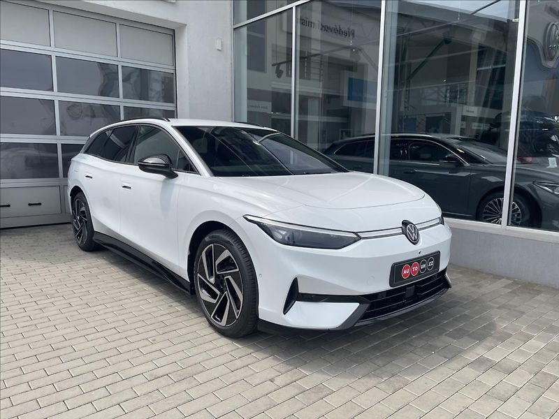 Volkswagen ID.7 Tourer (2024) 210 kW 77kWh  Pro - fotka 3 z 15