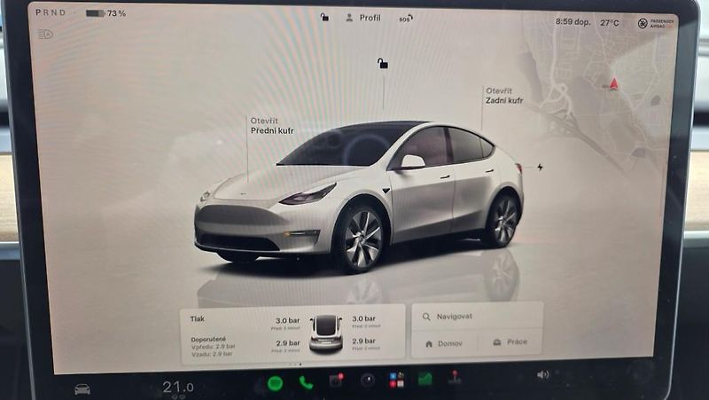 Tesla Model Y (2022) Long Range AWD SoH 91,4% - fotka 19 z 37