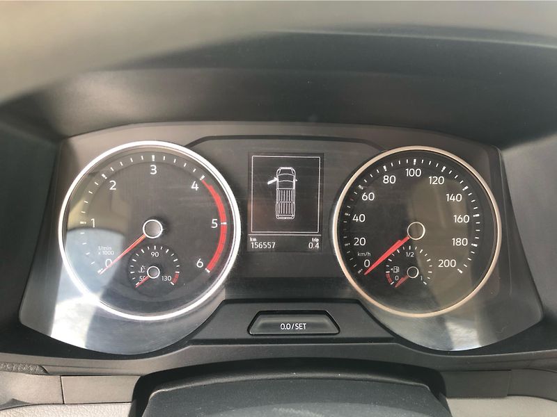 Volkswagen Crafter 2.0 TDI L2H2 - fotka 19 z 30