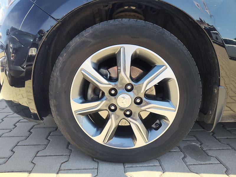 Hyundai ix20 1.4i/66kW Trikolor Club - fotka 27 z 29