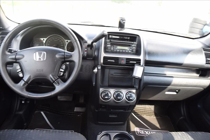 Honda CR-V 2,0 I 110KW AUTOMAT NÍZKÉ KM - fotka 29 z 50