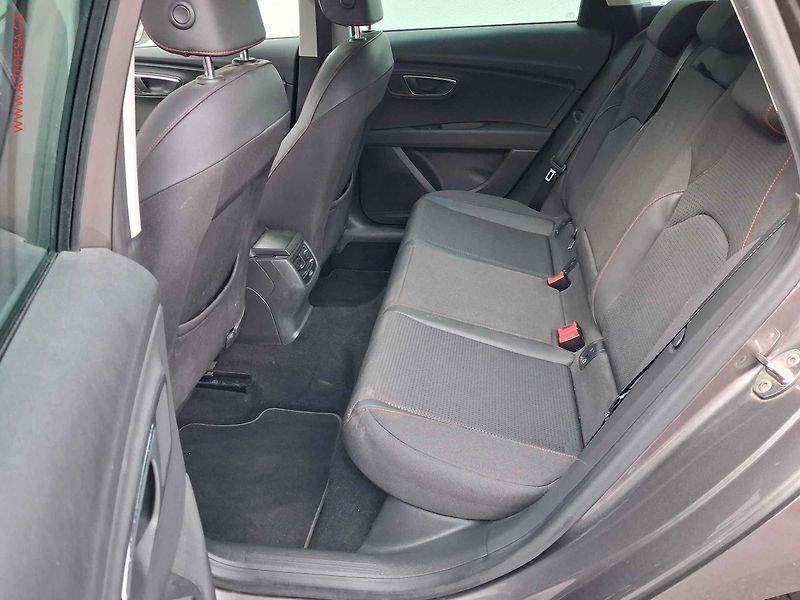 Seat Leon (2014) 1.4 TSi, FR, výhřev sed - fotka 10 z 16