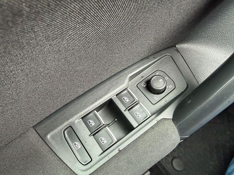 Volkswagen Tiguan (2018) 1.4TSI 110kW 4x4 TAŽNÝ ASIST - fotka 22 z 22