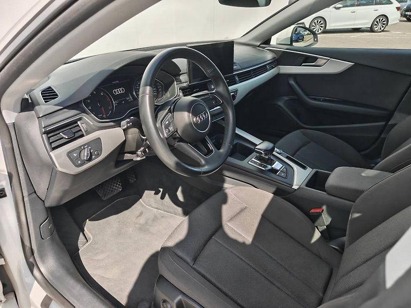 Audi A5 35 ST7 2,0TFSI - fotka 5 z 23