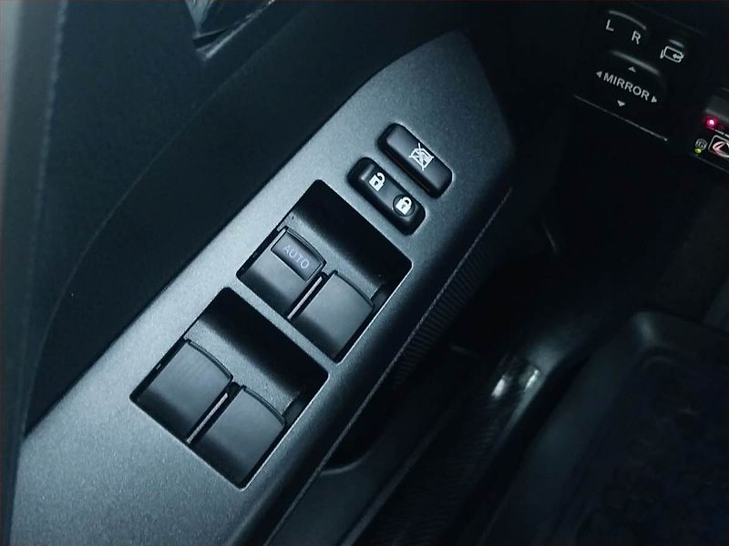 Toyota RAV4 (2018) Business 2.0 VVT-i - fotka 18 z 21