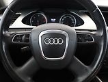 Audi A4 (2010) 2.0 TDI, Serv.kniha, Xenony - náhled 8