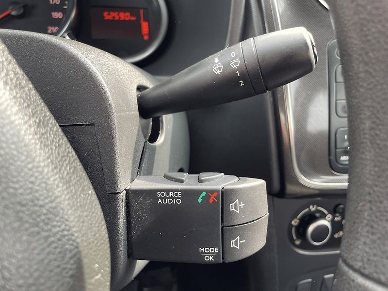 Dacia Logan (2020) 1.0 TCe,54kW,Klima - fotka 16 z 28