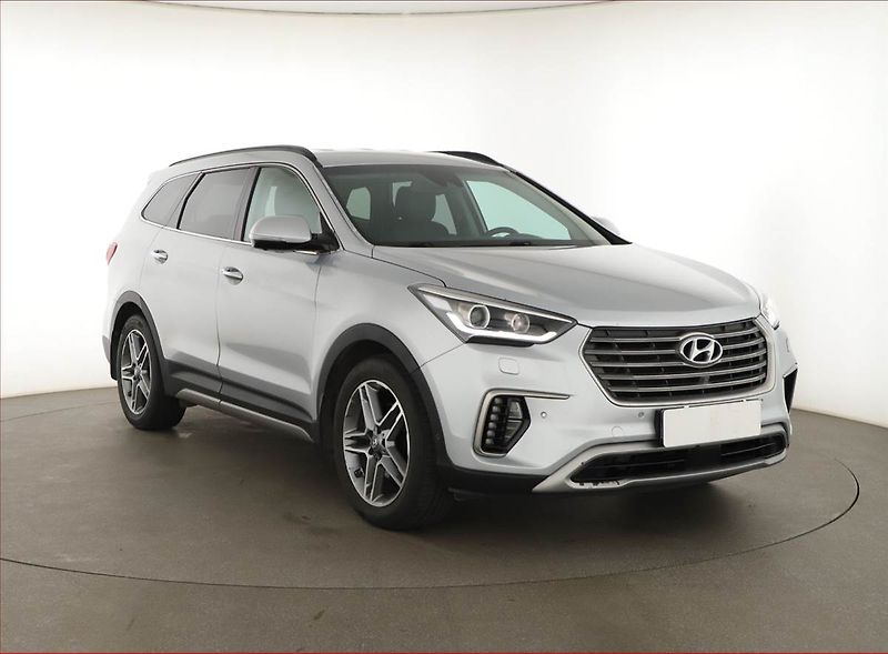 Hyundai Santa Fe (2016) 2.2 CRDi Blue, 4X4, Automat - fotografie inzerátu