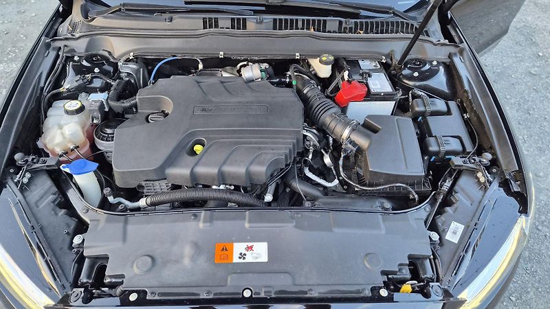 Ford Mondeo (2016) 2.0 TDCi Bi-Turbo 154 kW - fotka 10 z 25