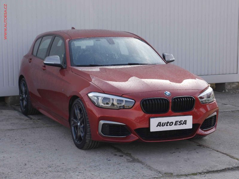 BMW Řada 1 (2019) 3.0i 140i xDrive, ČR, AT - fotografie inzerátu