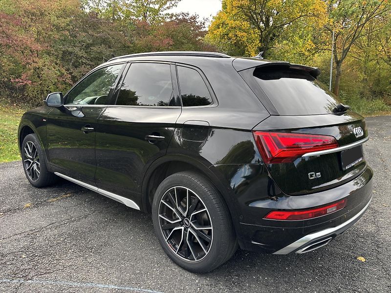 Audi Q5 (2021) 50TFSIe SLine PANO NOV BATERIE - fotka 7 z 38
