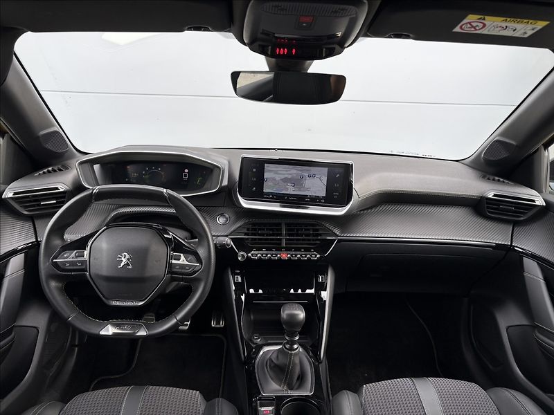 Peugeot 208 1,2 Pure Tech GT Line - fotka 7 z 26