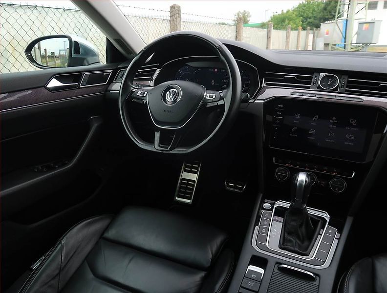 Volkswagen Arteon (2017) Elegance 2.0 BiTDI 4Motion - fotka 7 z 21