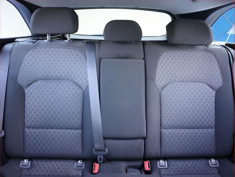 Kia Ceed (2019) 1.6 CRDi, Serv.kniha, Navi - fotka 10 z 19