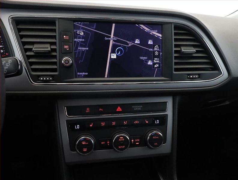 Seat Leon (2020) Xcellence 1.5 TSI, ČR,1.maj - fotka 10 z 18