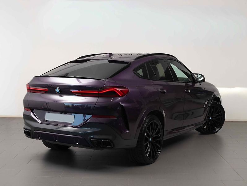 BMW X6 M60i - fotka 5 z 22