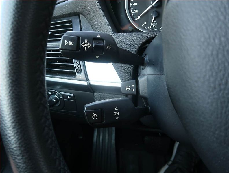 BMW X6 (2013) xDrive30d, 4X4, Automat - fotka 17 z 27