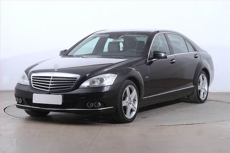 Mercedes-Benz Třídy S (2011) AMG Paket S 350 L, Automat - fotka 2 z 28