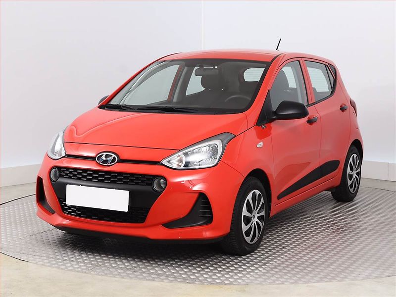 Hyundai i10 (2018) Family+ 1.0, Serv.kniha - fotka 2 z 9