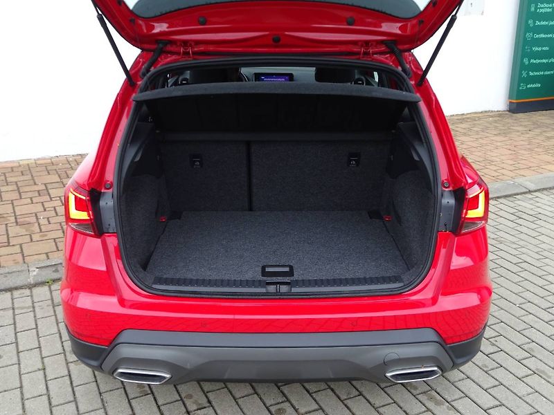 Seat Arona (2024) 1.0 TSI 85KW DSG FR - fotka 12 z 27