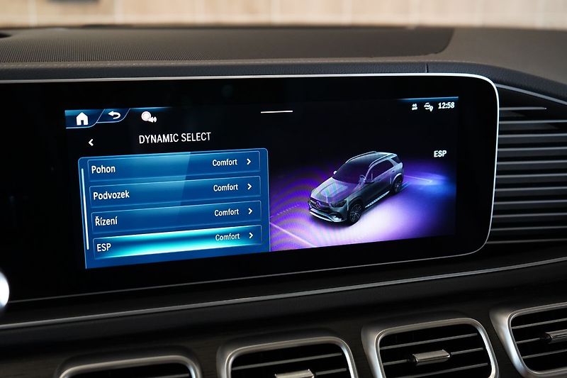 Mercedes-Benz GLE 450d 4M AMG, Nezávislé, Tažné - fotka 37 z 50