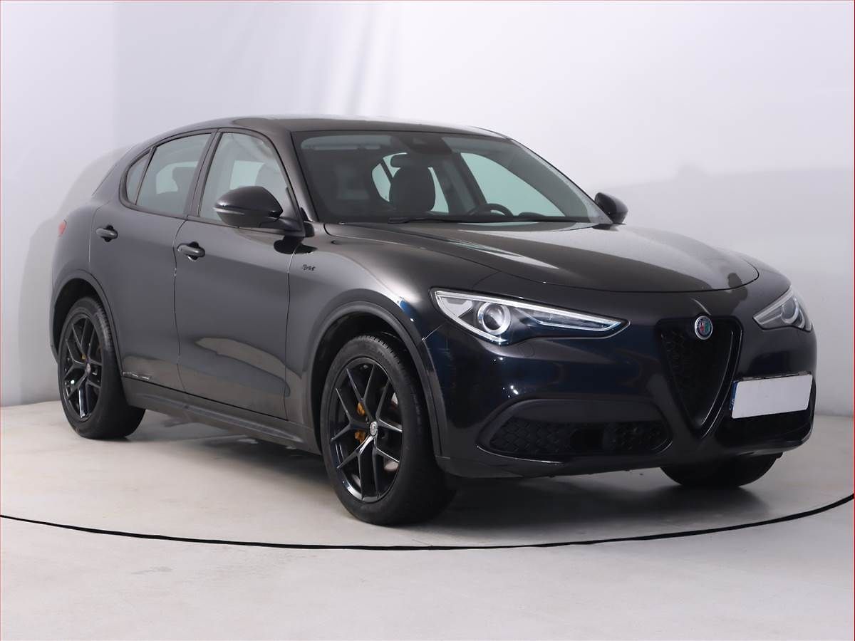 Alfa Romeo Stelvio 2.0 Turbo Q4, 4X4, Automat