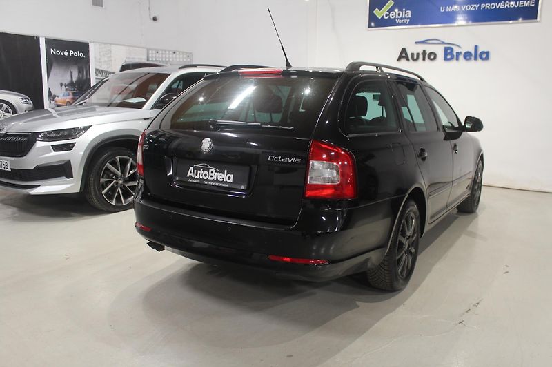 Škoda Octavia (2010) 1.4 TSI 90kW Nez.Topení - fotka 12 z 31