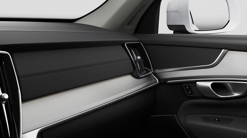 Volvo XC90 (2026) T8 AWD LONG RANGE CORE 7míst - fotka 9 z 10