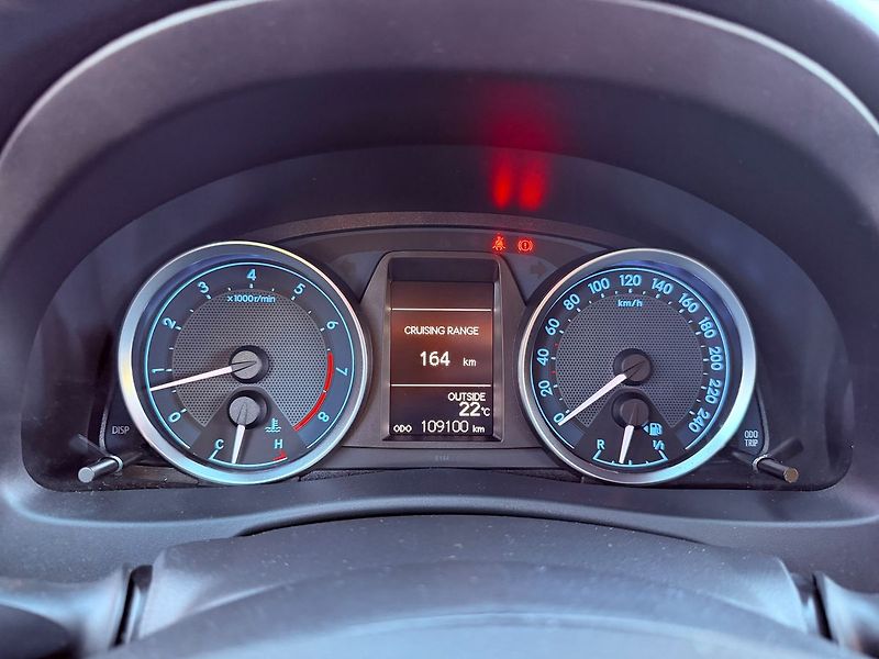 Toyota Auris 1.6 Life+, Serviska - fotka 17 z 28
