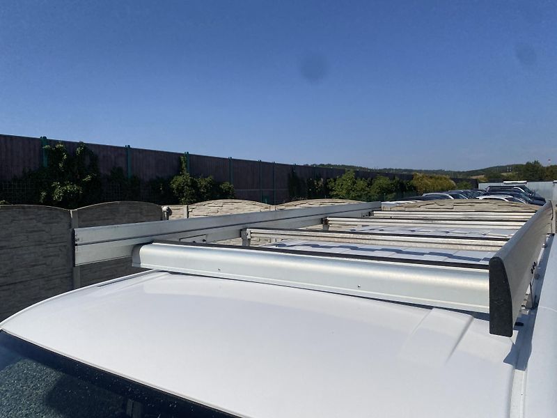 Volkswagen Transporter 2.0TDi 105PS DPH TOP REZERVACE - fotka 16 z 165