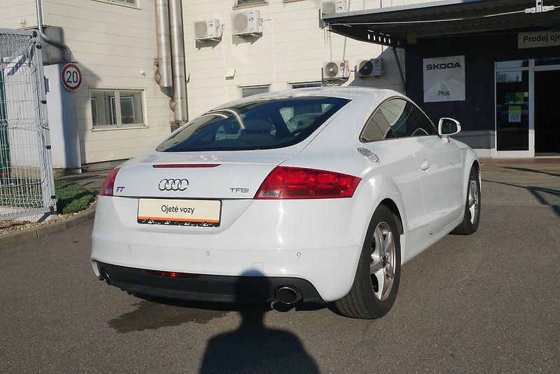 Audi TT - fotka 2 z 5