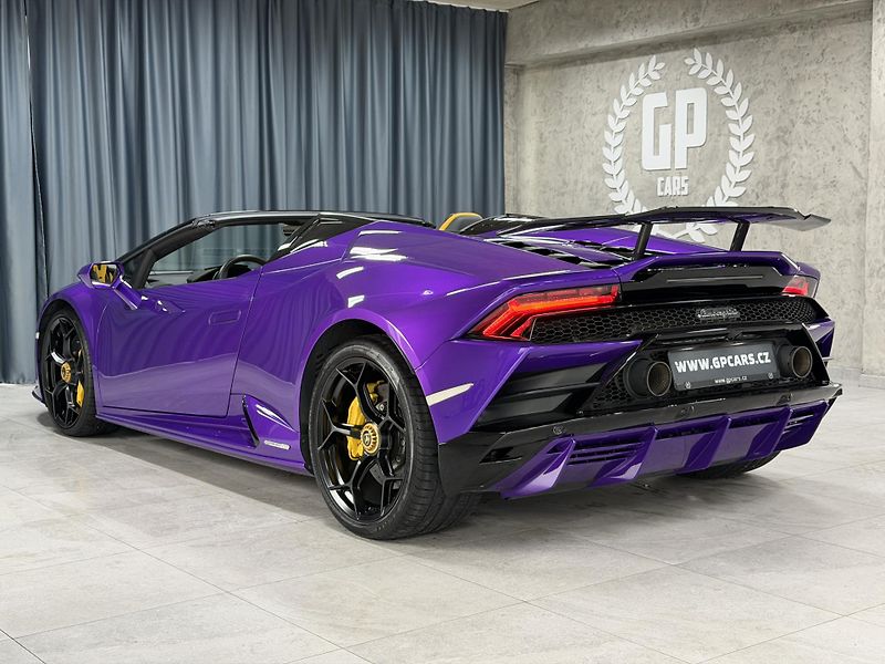 Lamborghini Huracán (2024) EVO SPYDER LIFT VIOLA PASIFAE - fotka 4 z 35