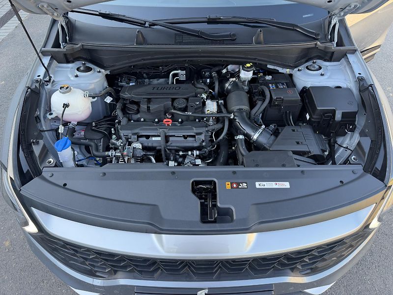 Kia Sportage 1.6 T-GDI 118KW automat navi - fotka 10 z 23