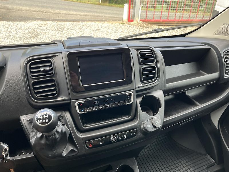 Peugeot Boxer (2023) 2.2 HDI L2H2 ČR 1 MAJ.KLIMA  - fotka 14 z 21